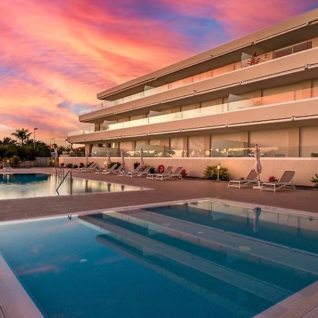 Modern New Apartment Las Terrazas De Costa Adeje. Heated Pool, Big Terrace And Private Parking エクステリア 写真