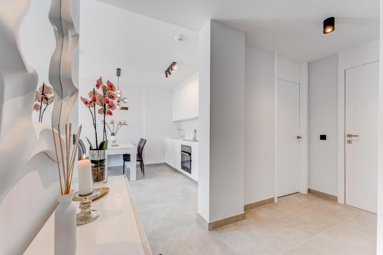 Modern New Apartment Las Terrazas De Costa Adeje. Heated Pool, Big Terrace And Private Parking エクステリア 写真