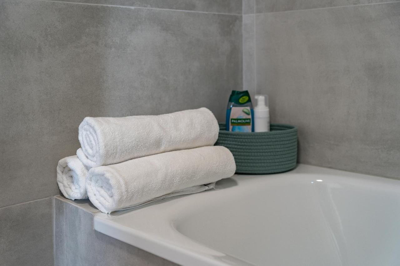 Modern New Apartment Las Terrazas De Costa Adeje. Heated Pool, Big Terrace And Private Parking エクステリア 写真
