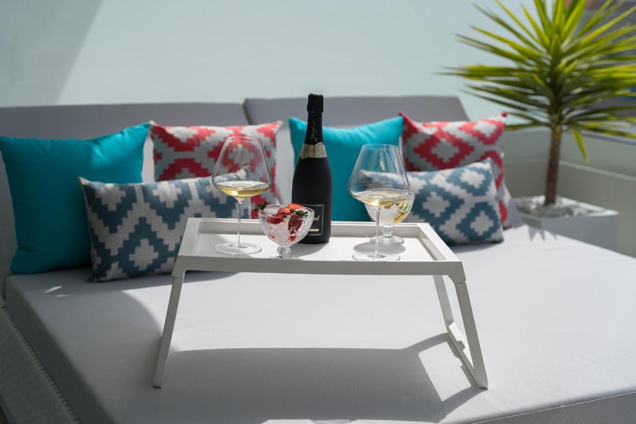 Modern New Apartment Las Terrazas De Costa Adeje. Heated Pool, Big Terrace And Private Parking エクステリア 写真