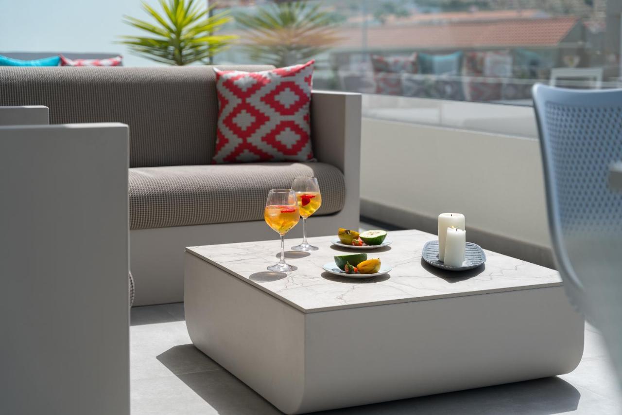 Modern New Apartment Las Terrazas De Costa Adeje. Heated Pool, Big Terrace And Private Parking エクステリア 写真