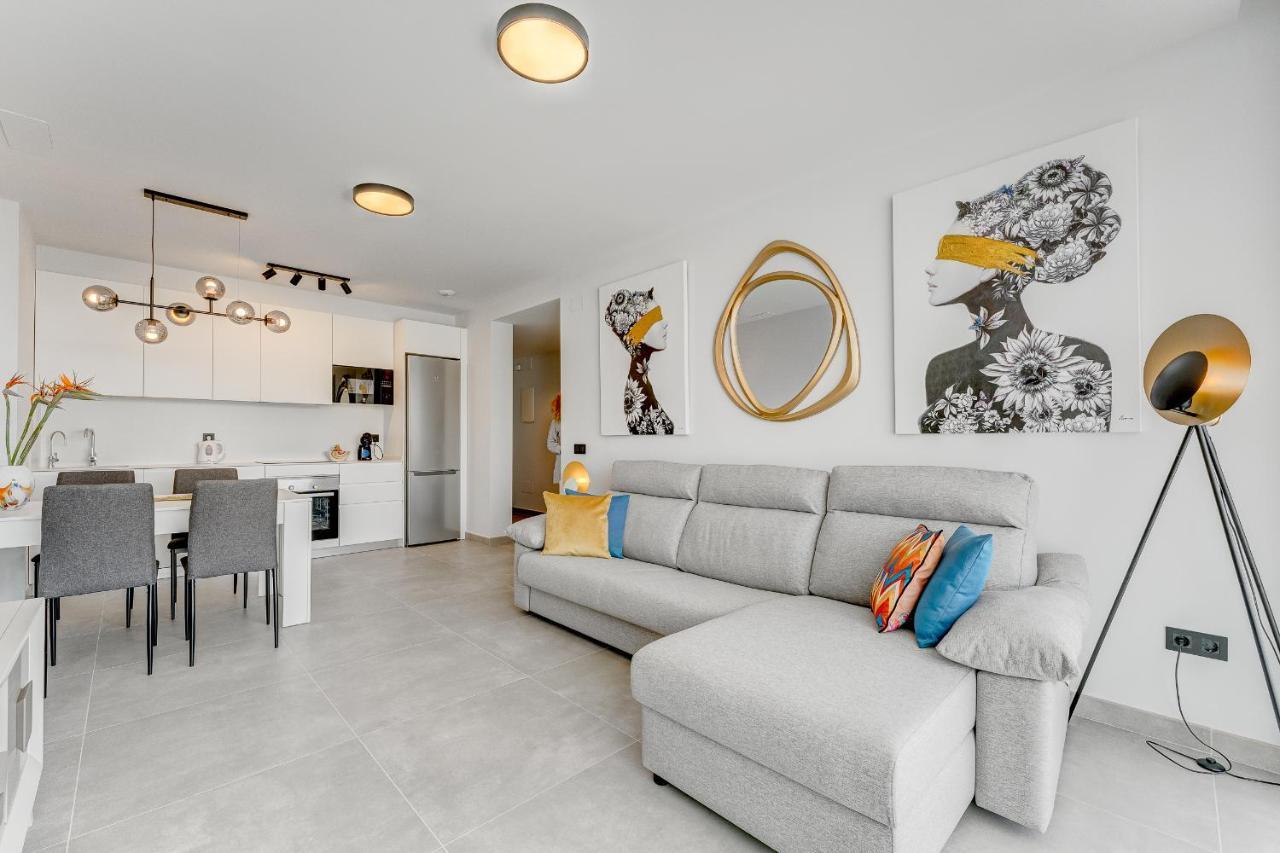 Modern New Apartment Las Terrazas De Costa Adeje. Heated Pool, Big Terrace And Private Parking エクステリア 写真